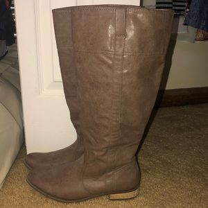 Tall gray boots